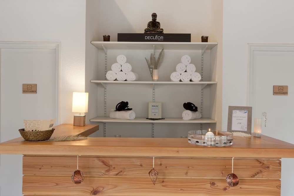 Spa reception
