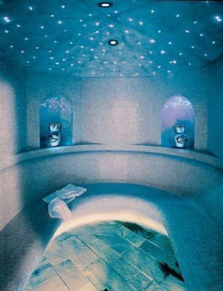 Steam room