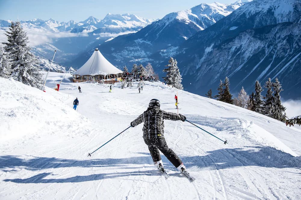Skiing