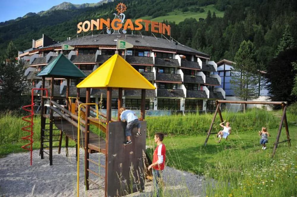 Children's play area - outdoor