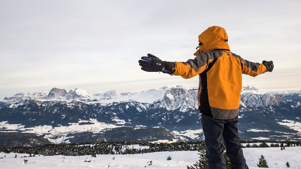 Skiing
