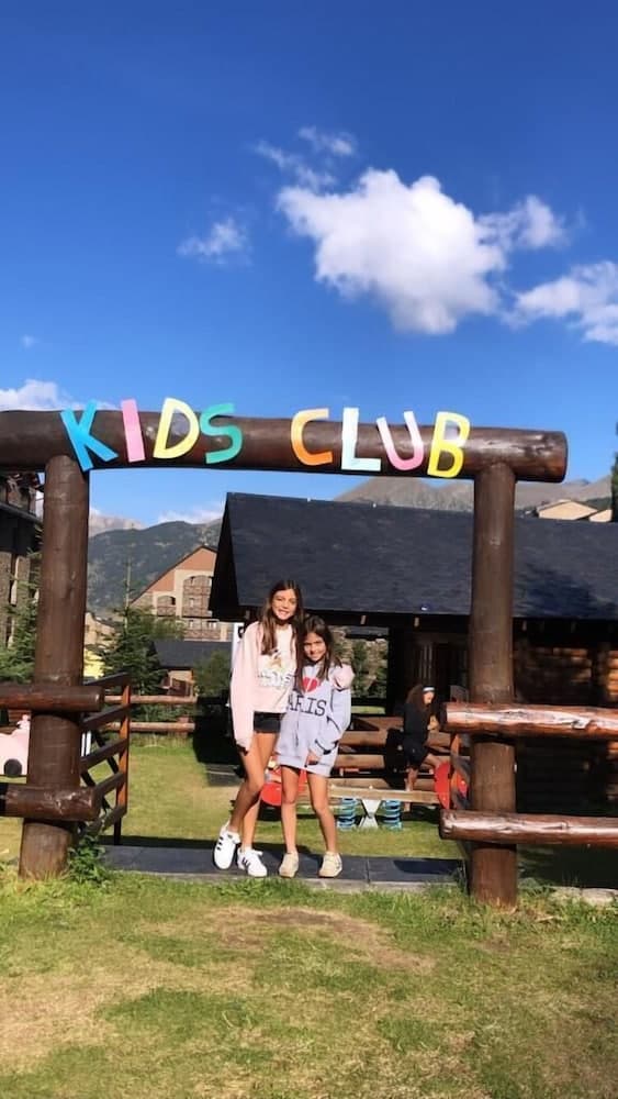Children's play area - outdoor