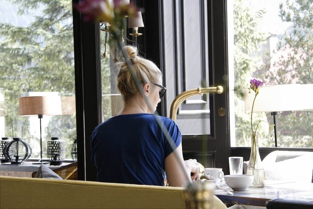 Cafe