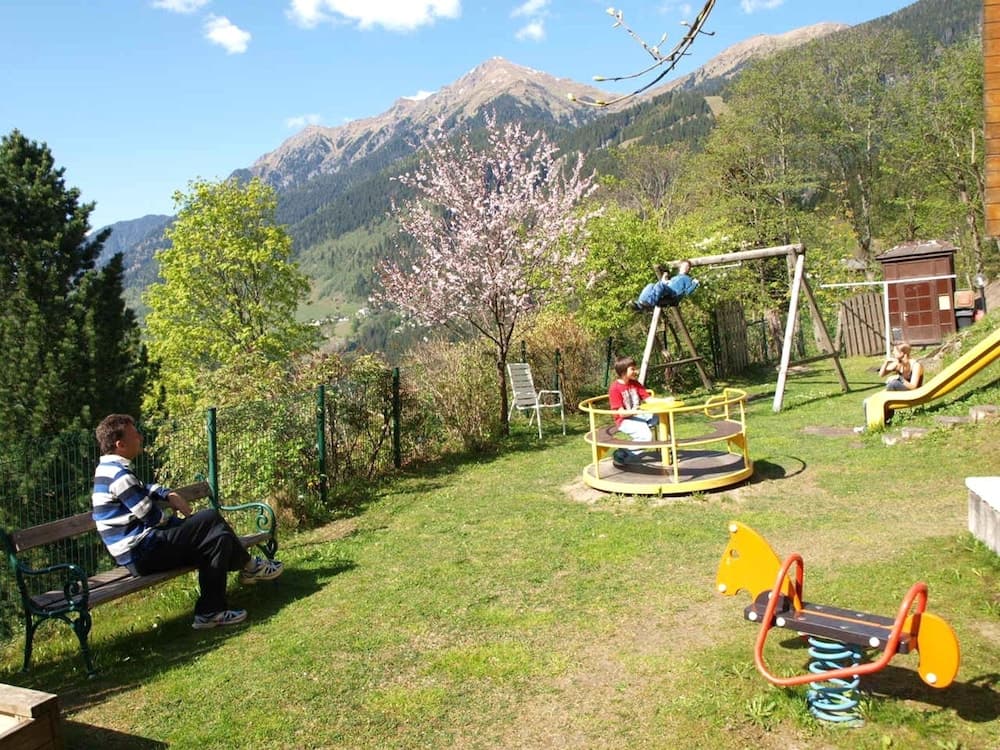 Children's play area - outdoor