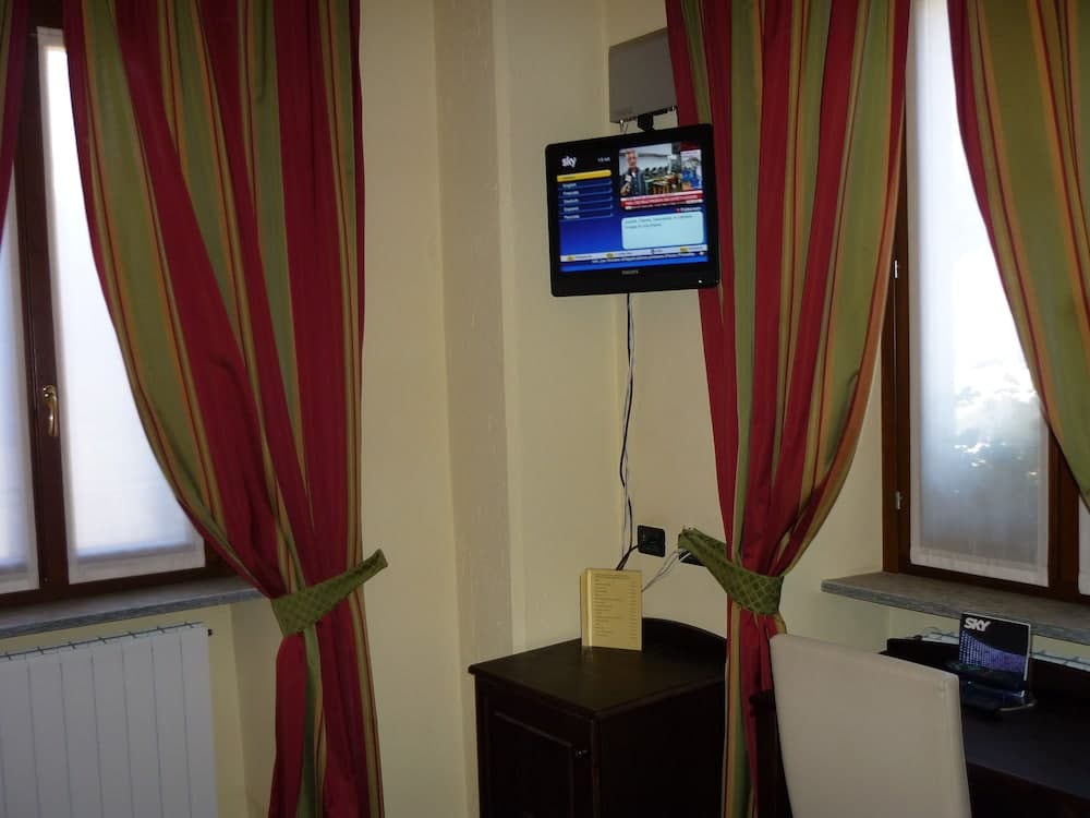 Room amenity