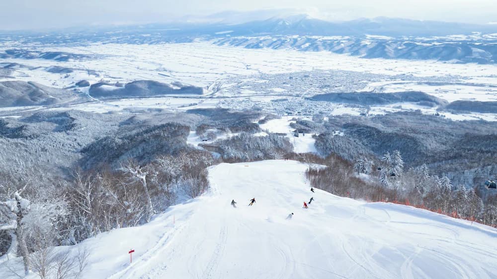 Ski hill