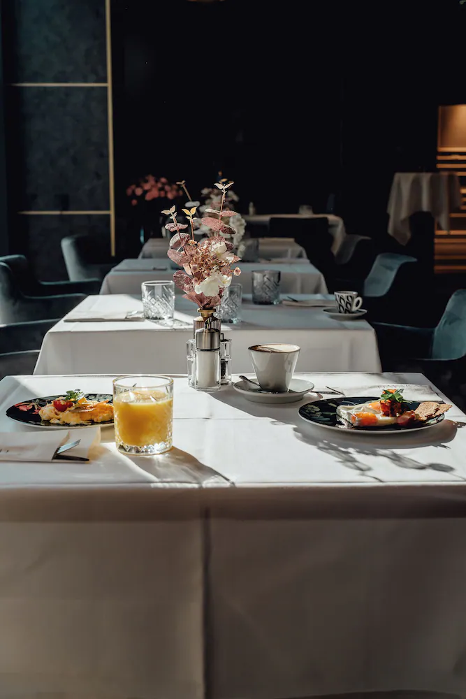 Breakfast area