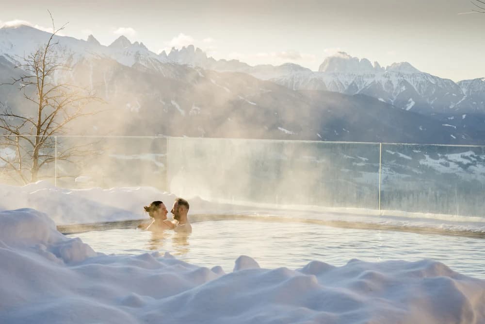 Infinity pool