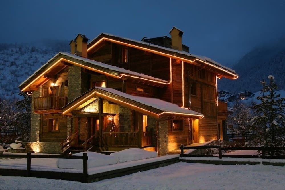Primary image