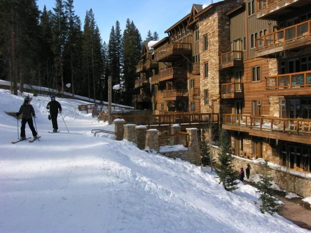 Skiing