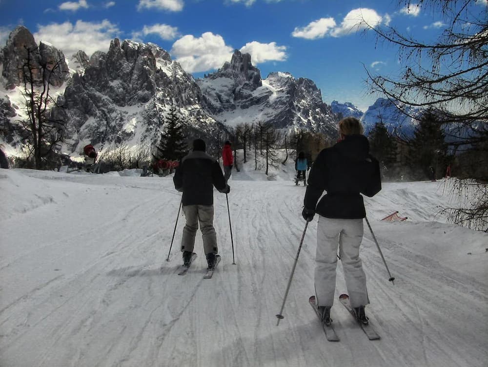 Snow and ski sports