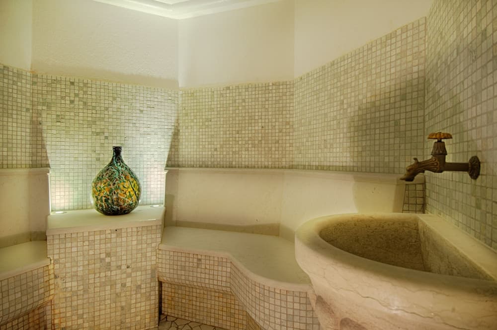 Steam room