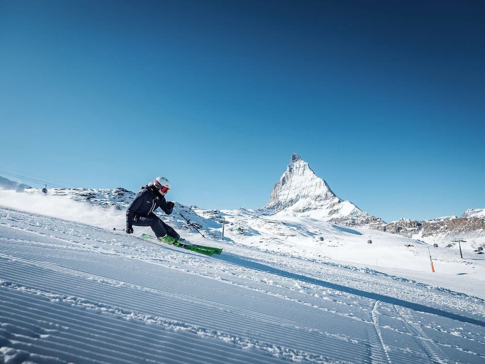 Skiing