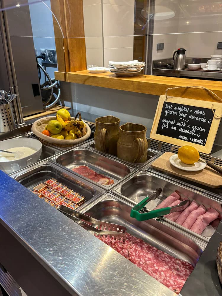 Breakfast buffet