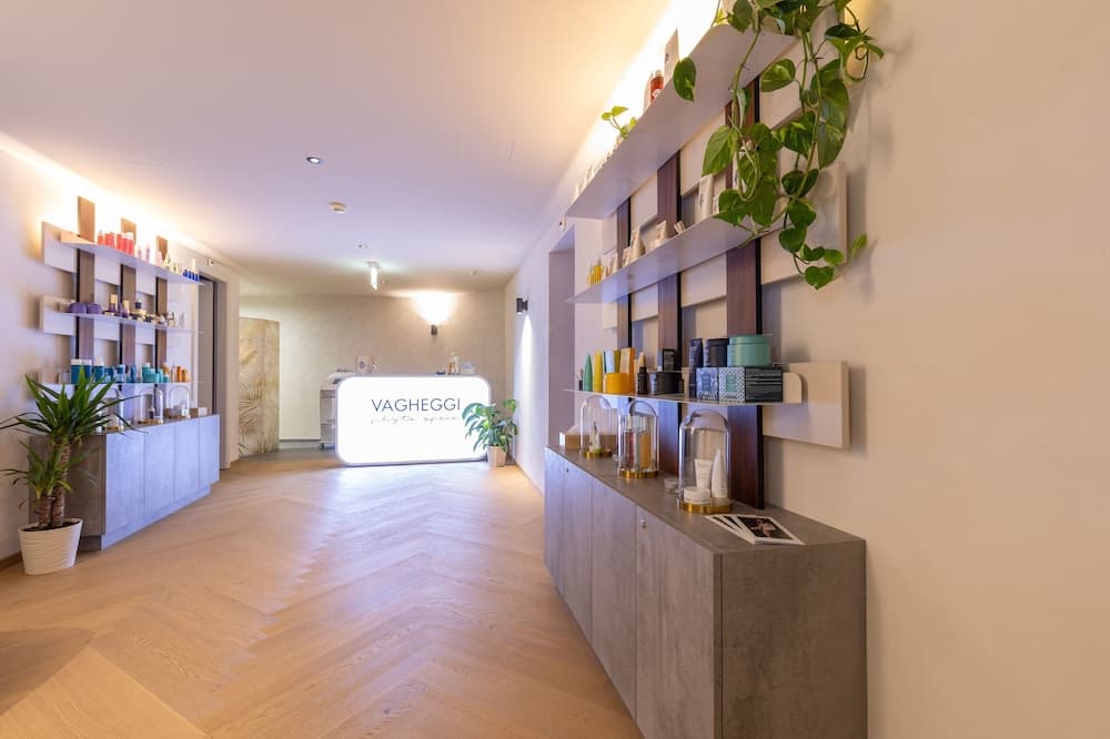 Spa reception