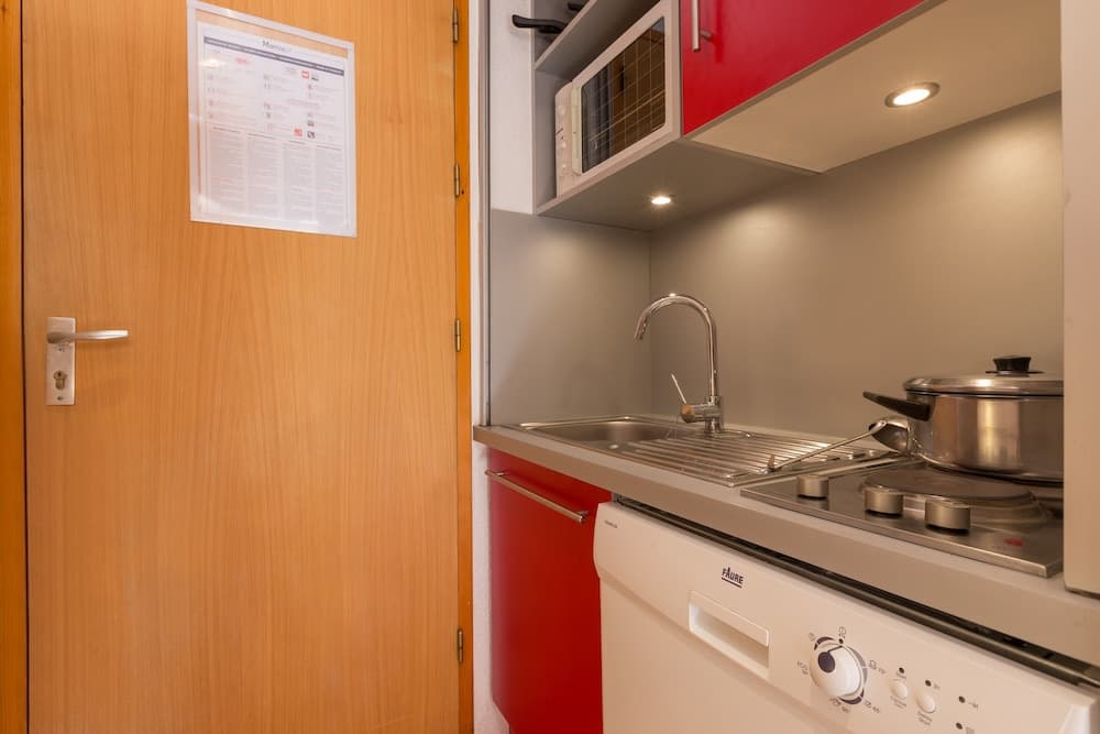 Private kitchenette