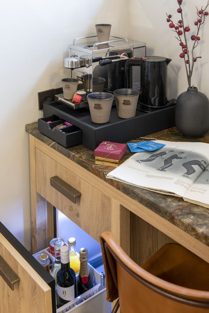Room amenity