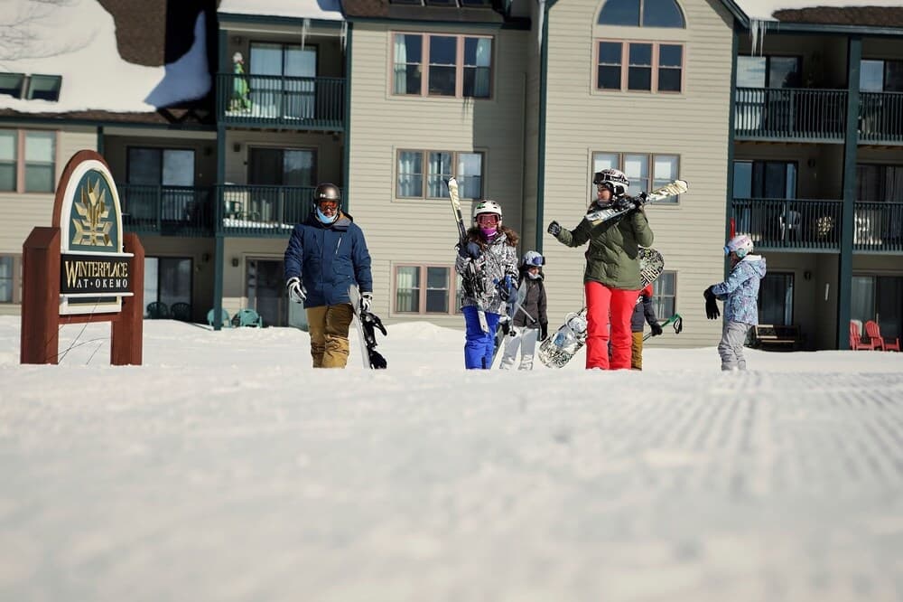 Snow and ski sports