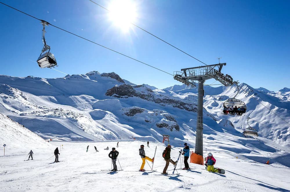 Skiing
