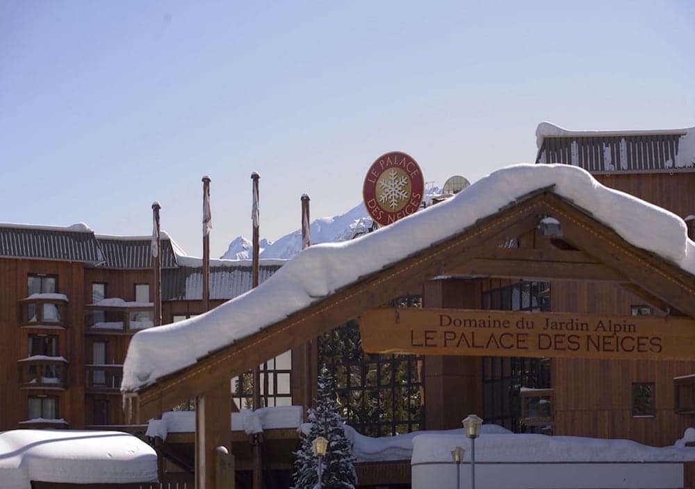 Skiing