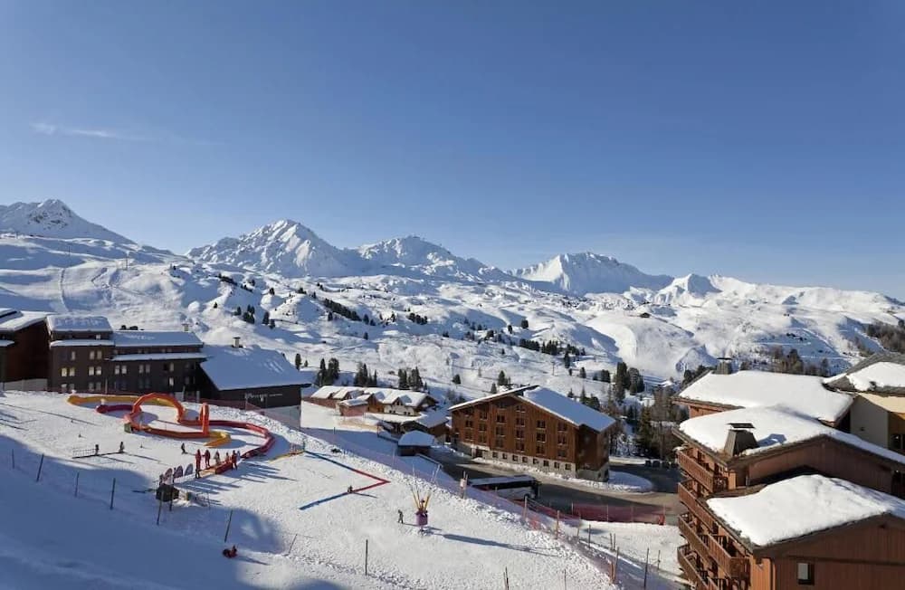 Snow and ski sports