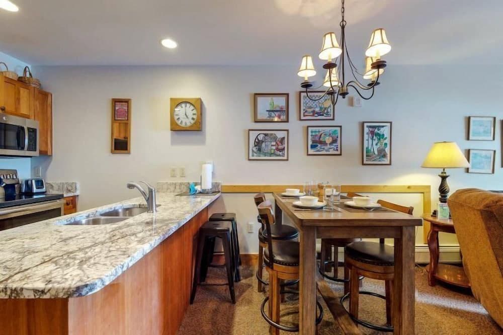 In-room dining