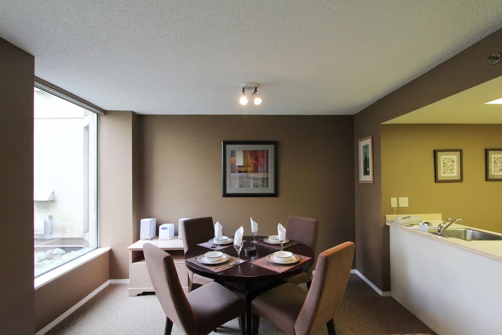In-room dining