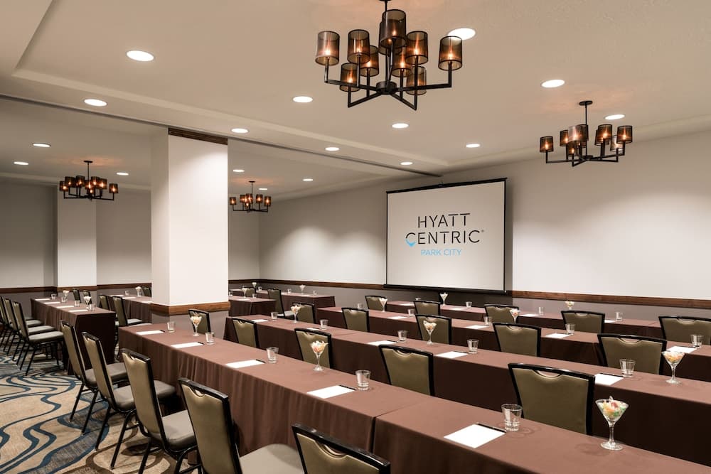 Meeting facility