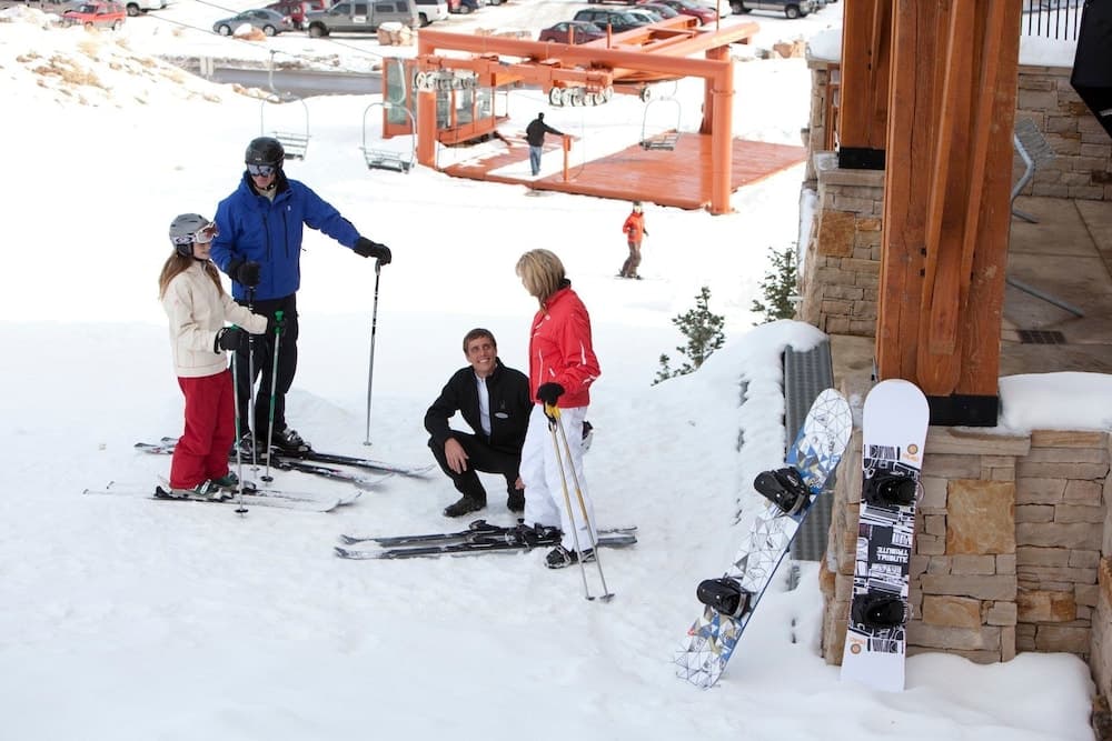 Skiing