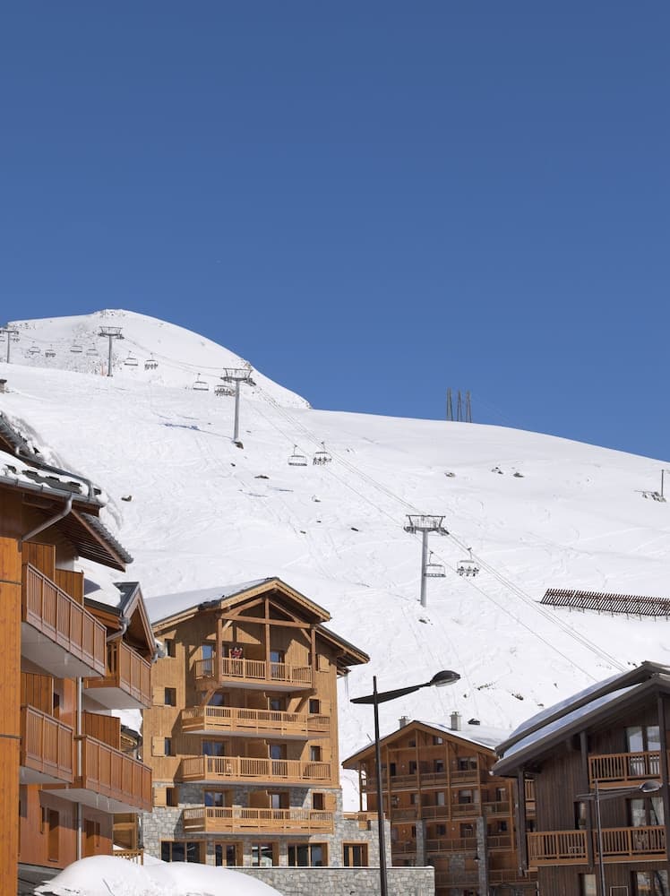 Skiing