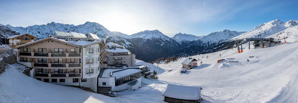 Ski hill