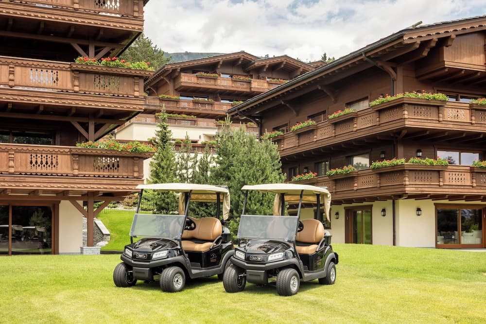 Golf cart