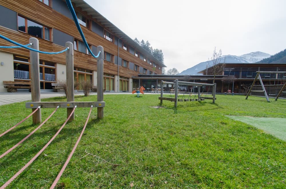 Children's play area - outdoor