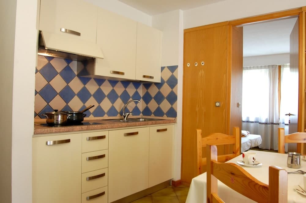 Private kitchenette