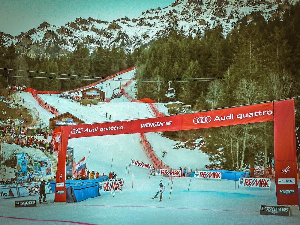 Snow and ski sports