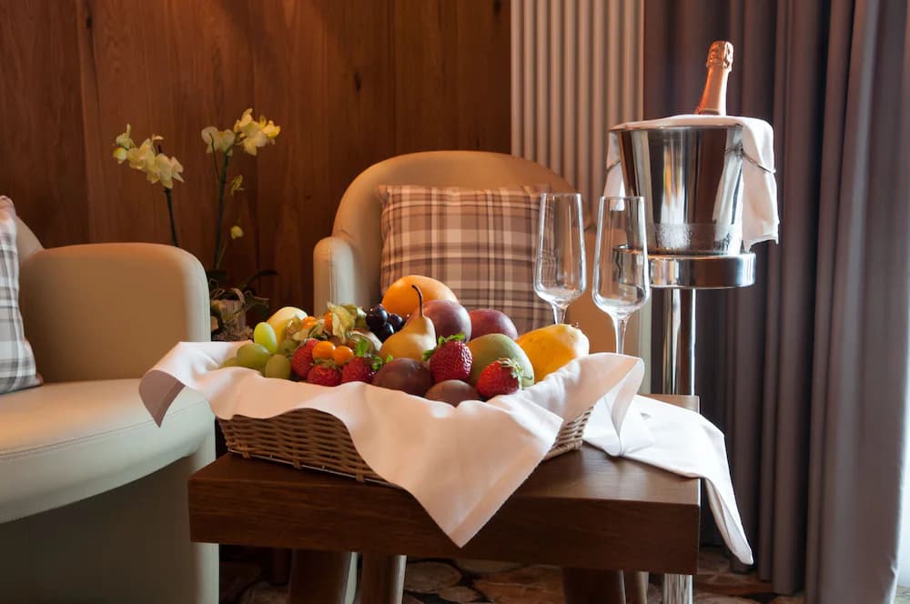 Room amenity