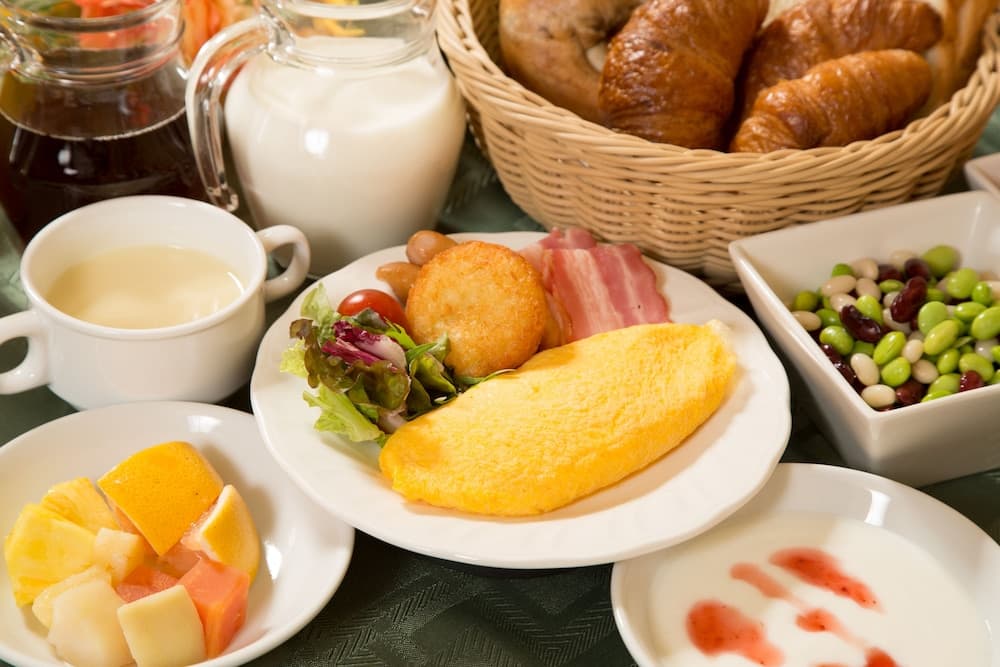Breakfast meal