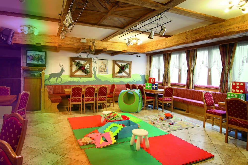 Children's play area - indoor