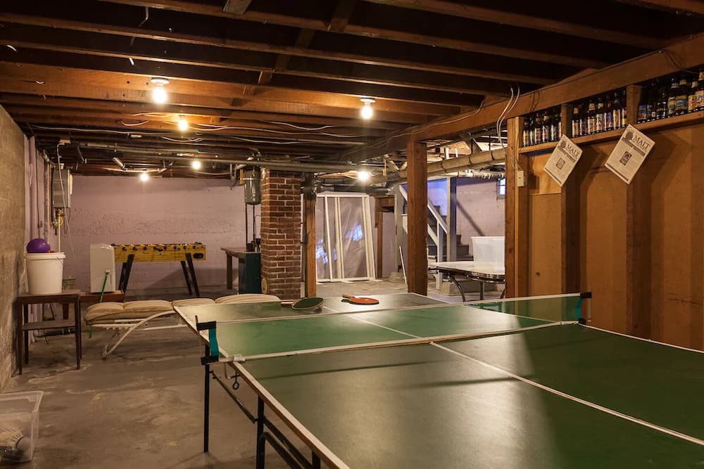 Game room