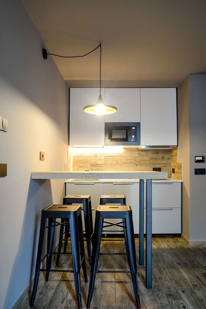 Private kitchenette