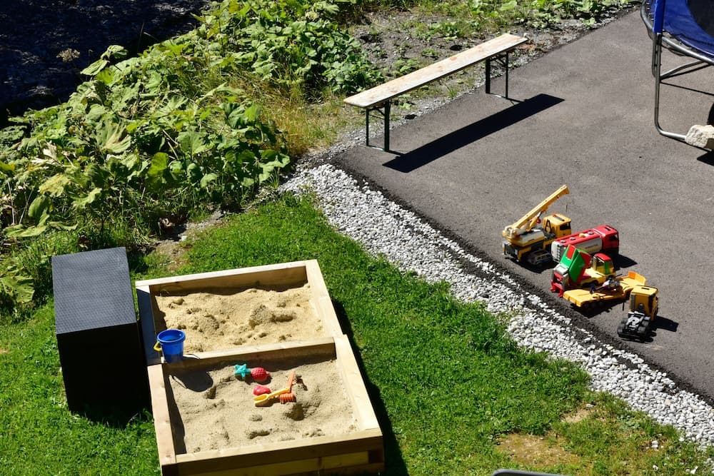 Children's play area - outdoor
