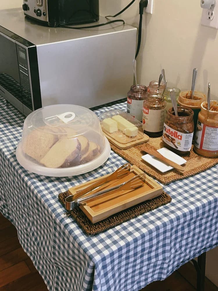 Breakfast area