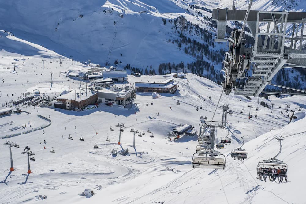 Ski hill