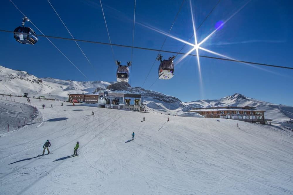Snow and ski sports
