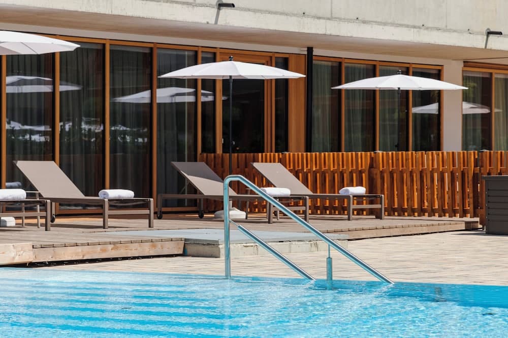 Sundeck