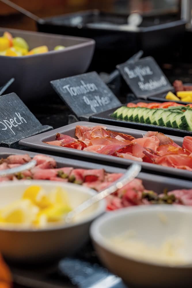 Breakfast buffet