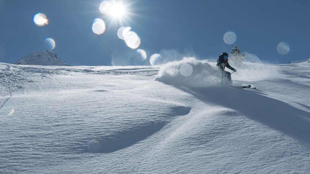 Snow and ski sports