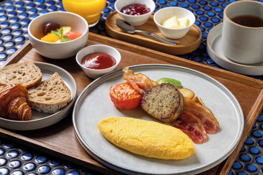 Breakfast meal