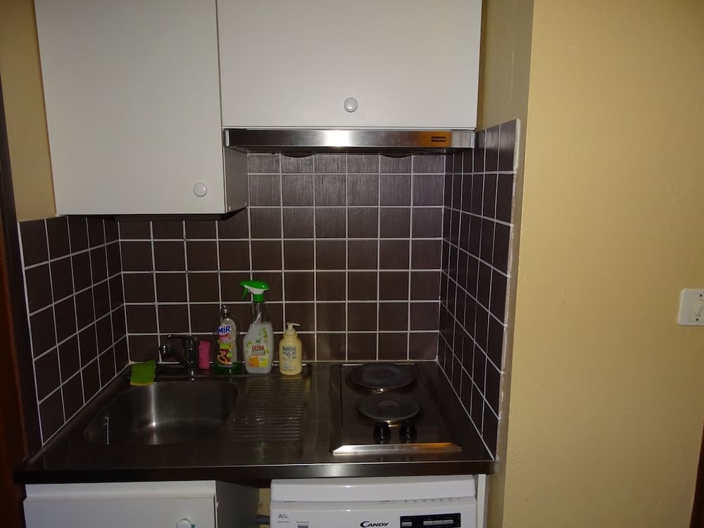 Private kitchenette