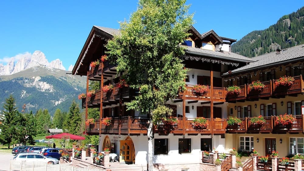 Primary image